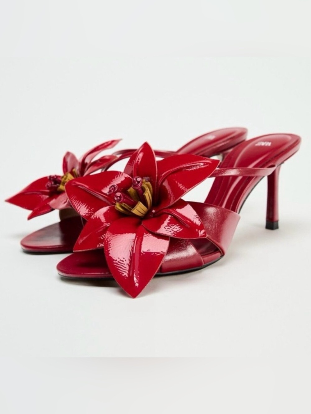 Zara floral heeled sandals in red size 8 EU 39